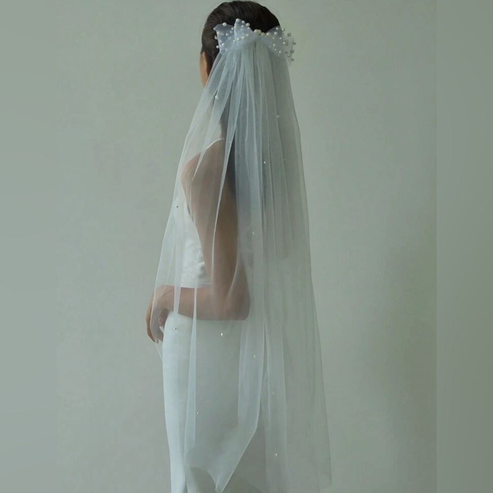 Stunning Wedding veil white bridal pearls bow elegant brand new ✨✨🔥🔥🔥 New - Picture 2 of 7